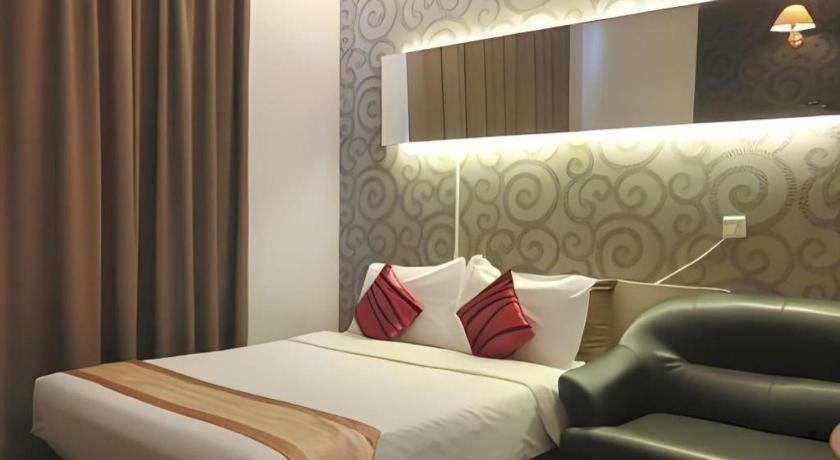 Paragon City Hotel Ipoh Bagian luar foto